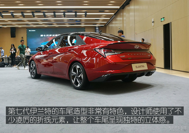 30岁的欧巴容光焕发实拍北京现代第七代伊兰特