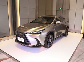 5l贷款购车】2022款雷克萨斯nx350h 中