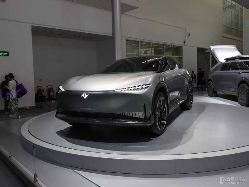 eπ2024外觀