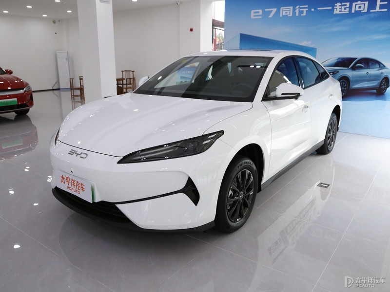 比亞迪e7外觀