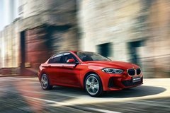 寶悅：BMW 1系三廂運(yùn)動(dòng)轎車(chē) 我型我速