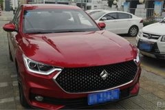 新寶駿RC-6美女車(chē)主入手對(duì)它贊不絕口