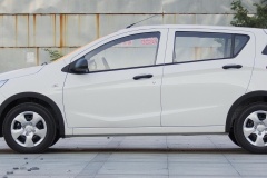 剎車硬踩不動打不著火怎么回事