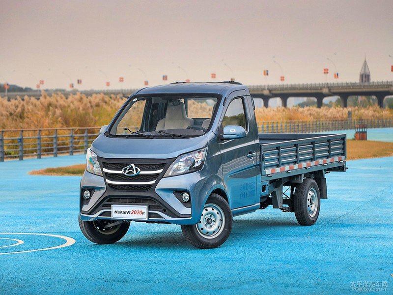 長(zhǎng)安星卡全系徐州平價(jià)銷(xiāo)售中現(xiàn)車(chē)充足
