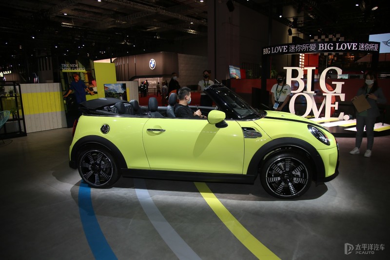 2021上海车展:mini cabrio 29.58万元起