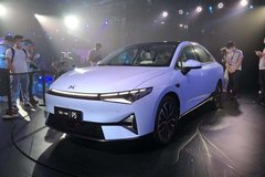 2021上海车展：小鹏全新车型P5开启预订