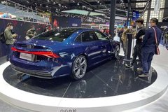 上汽奧迪A7L正式亮相車展，真讓人又愛又恨