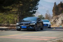 豪華中級(jí)車誰是彎道之王，沃爾沃S60、奧迪A4L山路實(shí)測(cè)