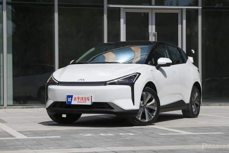 摩登汽車Modern in實(shí)拍圖曝光 續(xù)航610km