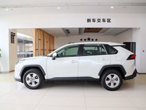 RAV4榮放自動檔最低多少錢?