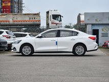 福克斯1.5L落地多少錢?