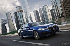 縱橫山河表里，與新BMW 5系 Li 及新BMW 5系插電式混合動(dòng)力試駕龍城