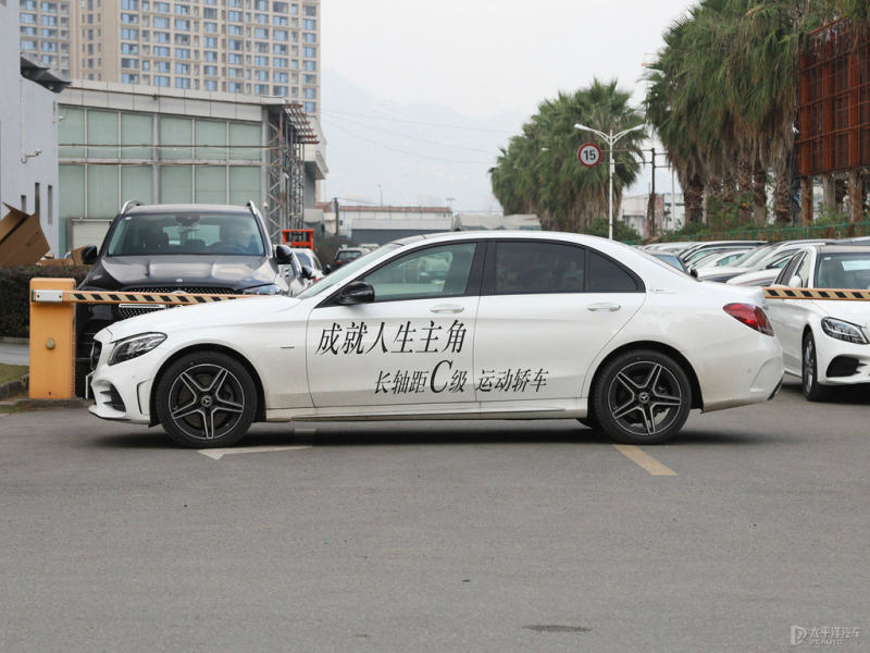 2021奔驰c260l新款报价,c260l奔驰报价2020款 奔驰c级2021款自动挡最低多少钱