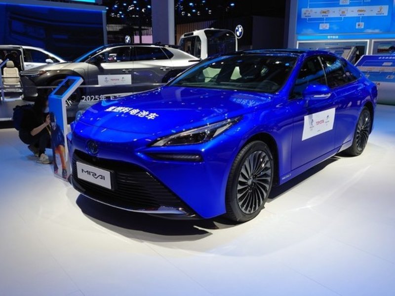 2021進(jìn)博會：5分鐘充滿氫氣可跑850km 豐田Mirai