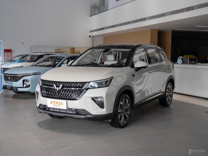 五菱车2021最新款,五菱宏光2021年上市款 五菱星辰2021款自动挡落地要多少钱?_太平洋汽车网