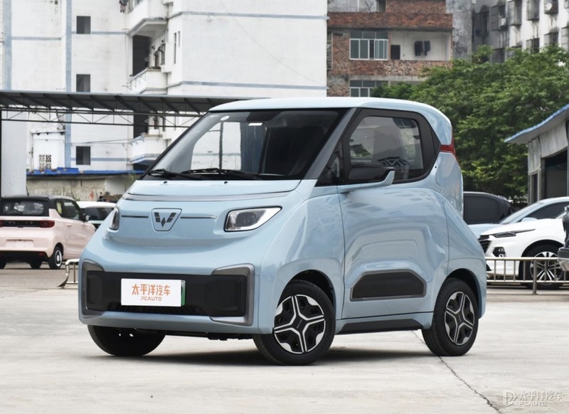 五菱nanoev将于11月17日正式上市,关于新车的更多信息我们也将持续