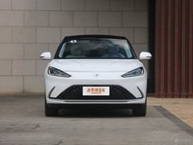 極狐 阿爾法S(ARCFOX αS)新款多少錢(qián)能落地？