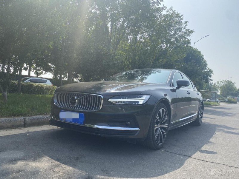 平淡的日子迎來(lái)年度大事件，沃爾沃S90提車記