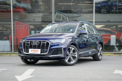 廣州偉興奧迪 奧迪Q7最高降7.9萬元 現(xiàn)車充足