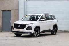 寶駿汽車菏澤寶駿銷售中心 寶駿530最大優(yōu)惠1.1萬元 現(xiàn)車充足