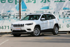 上海信佳Jeep 自由光最高让3万元 今日钜惠