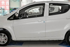 奔馳a200l自動泊車是標配嗎