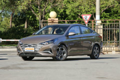 悅納落地價(jià)是多少 現(xiàn)代9-10萬轎車哪個(gè)省油
