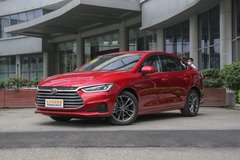 比亞迪王朝汽車秦Pro目前售價7.98萬-9.98萬