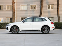 奧迪Q5L2022款自動擋落地價多少錢？奧迪Q5L買車價