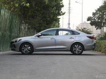 逸動PLUS5座落地價最低多少錢?逸動PLUS購車價