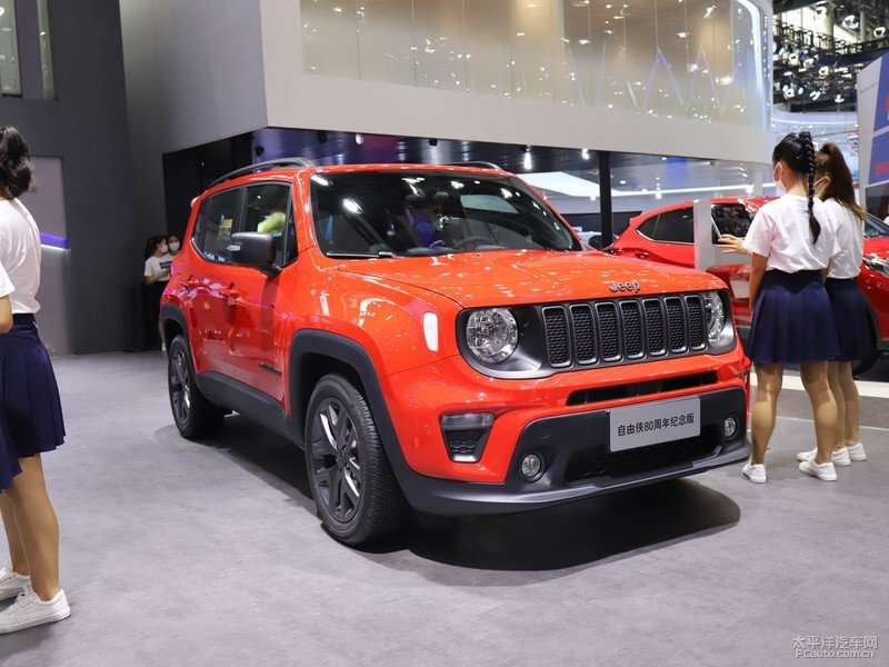 JEEP購自由俠享0.5萬優(yōu)惠 提供試乘試駕