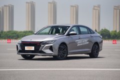 廣東佛山 奕炫MAX最高降5000元 現(xiàn)車充足