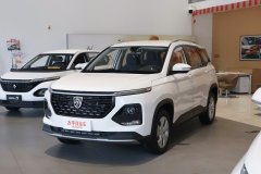 五菱汽車邢臺和信銷售中心 寶駿530最新報價 誠邀蒞臨體驗