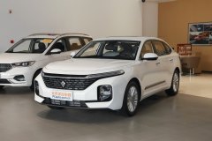 五菱汽車煙臺(tái)恒豐銷售中心 寶駿RC-5最新報(bào)價(jià) 歡迎品鑒