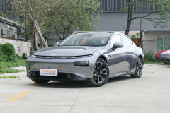青島萬(wàn)達(dá)廣場(chǎng)小鵬汽車(chē) 小鵬P7最多降5900元 今日鉅惠