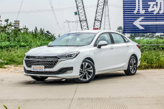 2019款 1.5T CVT精英版 國VI車身尺寸多少?北京U7購車手冊