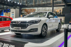 2019款 1.5T 北京U7自动版内饰怎么样 北京U7购车手册