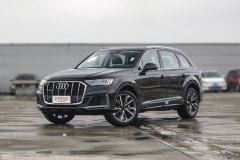 2022款 3.0T 奥迪Q7自动版有什么配置 奥迪Q7购车手册