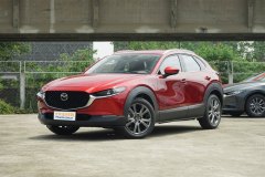 2020款 2.0L 马自达CX-30自动版内部配置好不好 马自达CX-30购车手册