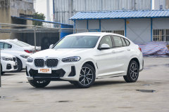 2022款?2.0T?寶馬X4自動版內部配置好不好?寶馬X4購車手冊
