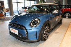 MINI ?2022款 改款 1.5T COOPER 藝術(shù)家細節(jié)亮點有哪些?MINI 購車手冊