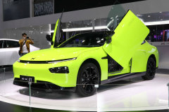小鵬P7?2021款 670E 鵬翼版排量大嗎?小鵬P7購車手冊