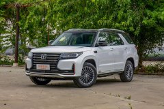 日照萬達長安 長安CS95最多讓9900元 現車充足