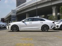 起亞K5凱酷2021款落地要多少錢？起亞K5凱酷官方價