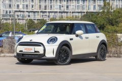 MINI ?2022款 改款 1.5T ONE 五門版PLUS底盤扎實(shí)嗎?MINI 購車手冊(cè)