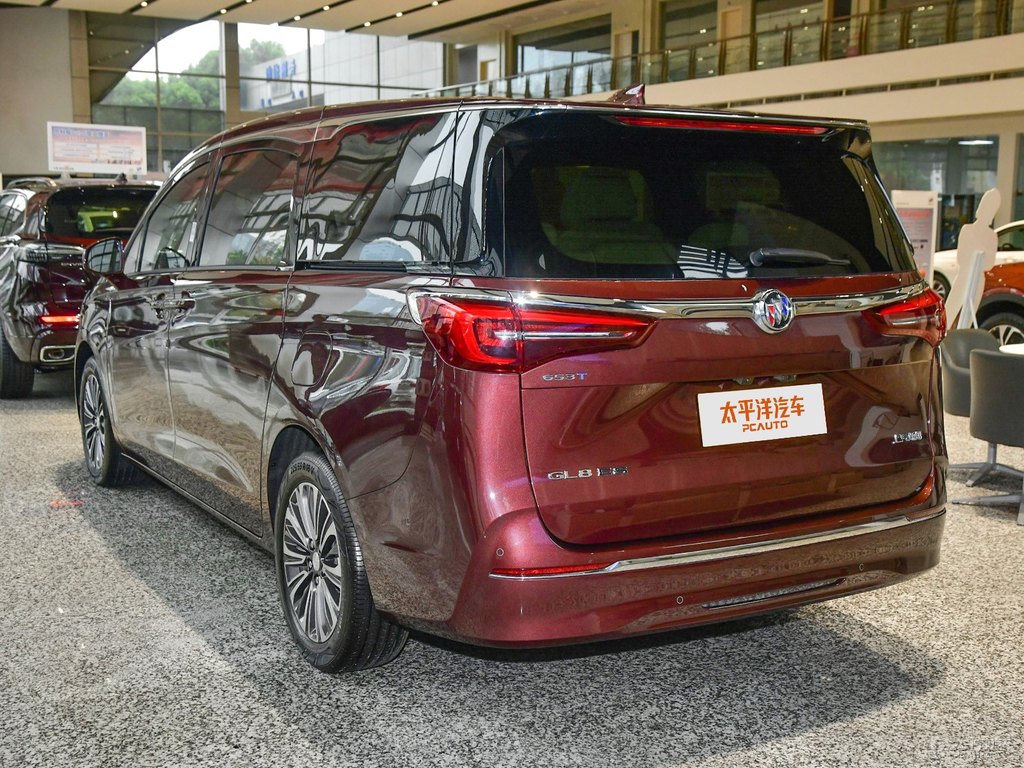 别克gl8自动版外观设计怎么样别克gl8购车手册