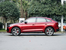 奧迪Q5L Sportback5座落地要多少錢？奧迪Q5L Sportback指導(dǎo)價(jià)