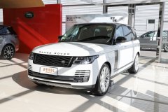 揽胜 2022款 3.0 L6 400PS 传世加长经典版空间怎么样 揽胜购车手册