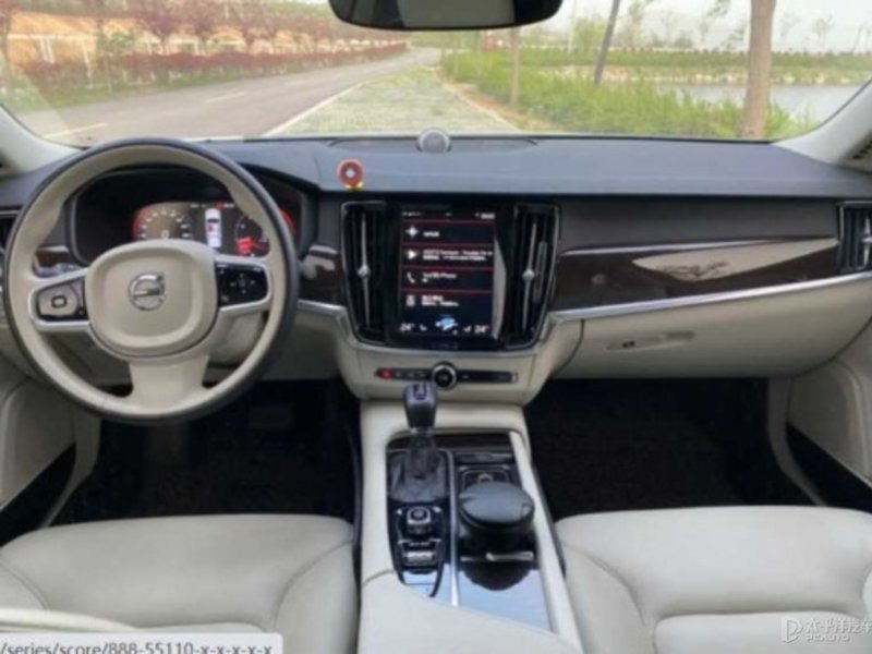 誰說沃爾沃S90不保值？看看車主分析