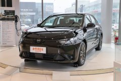 威馬E.5?2021款 500 即客行細節(jié)怎么樣?威馬E.5購車手冊